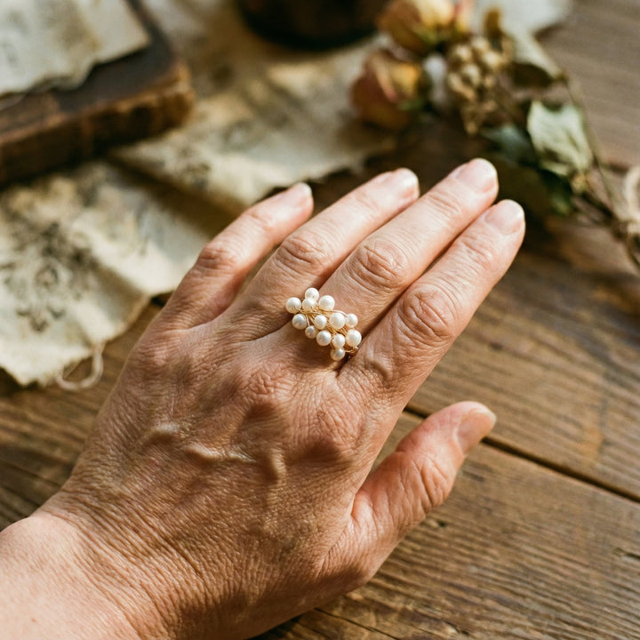 Anneau Vintage avec Motif de Perles