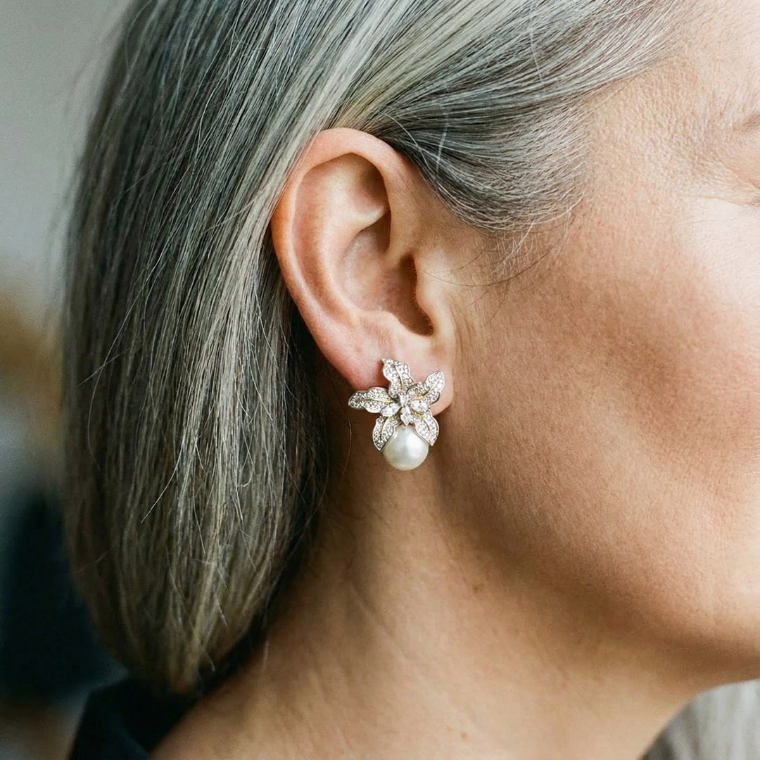 Élégantes Boucles d'Oreilles Fleuries avec Perles