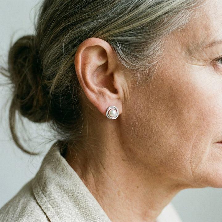 Élégantes Boucles d'Oreilles Spirales Brillantes avec Perles