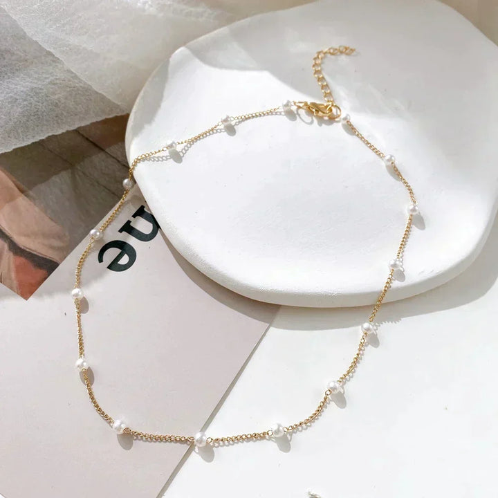 Petit Collier en Perles d'Or