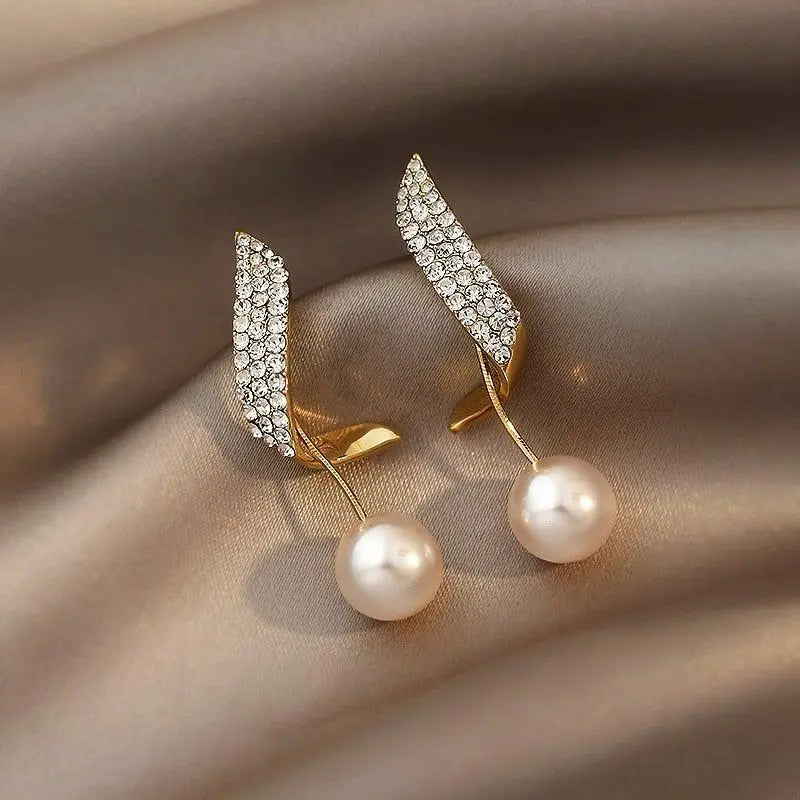 Boucles d'Oreilles en Or ornées de Perles
