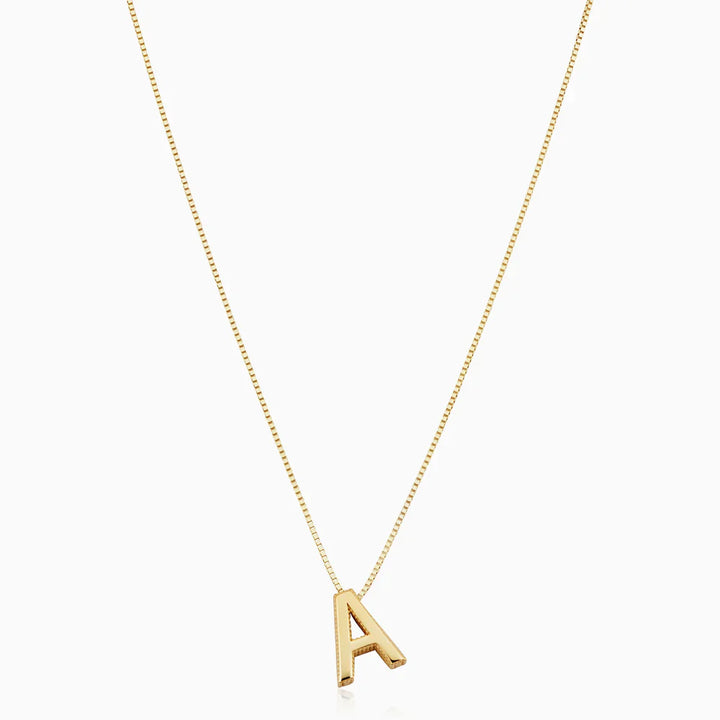 Collier en Or avec Initiale Amoureuse