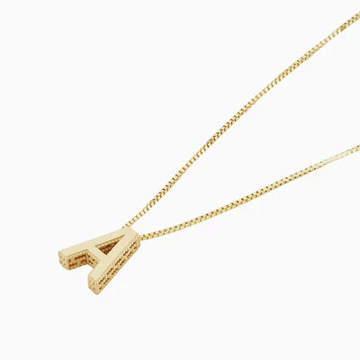 Collier en Or avec Initiale Amoureuse