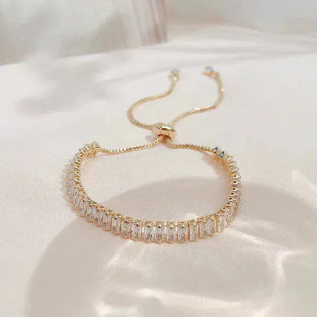 Bracelet Ajustable en Zircon Cubique Plaqué Or et Argent