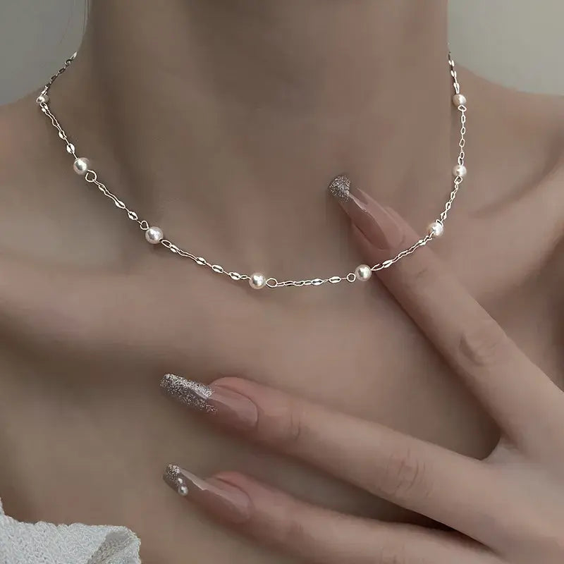 Collier Chic en Perles Lumineuses
