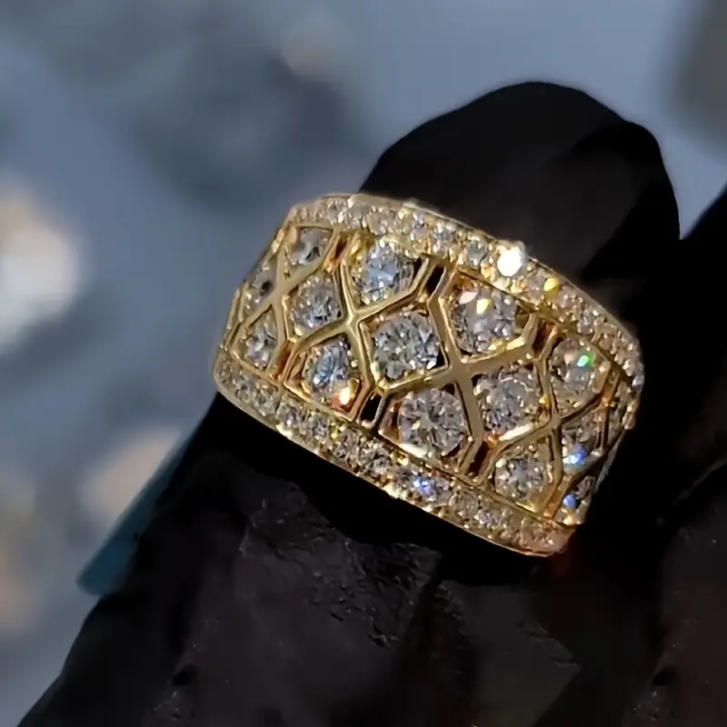 Éclatante Bague Dorée