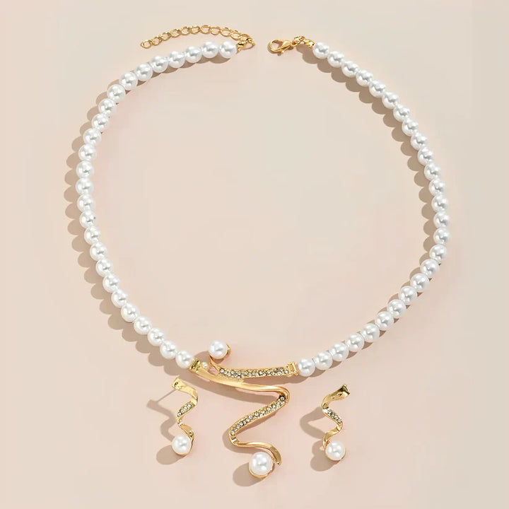 Set de Collier et Boucles d'Oreilles en Perles Naturelles