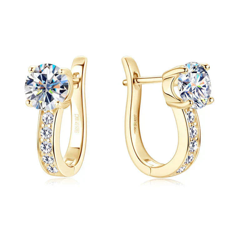 Anneaux d'oreilles ornés de Moissanite